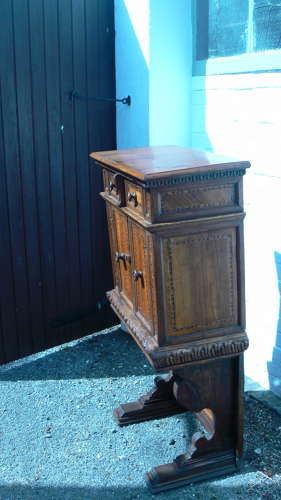 Antique Florentine inlaid walnut cabinet c.1600