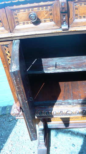 Antique Florentine inlaid walnut cabinet c.1600