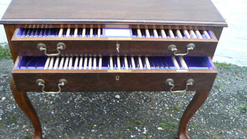 Vintage Walker and Hall Canteen of Cutlery table for 12 people